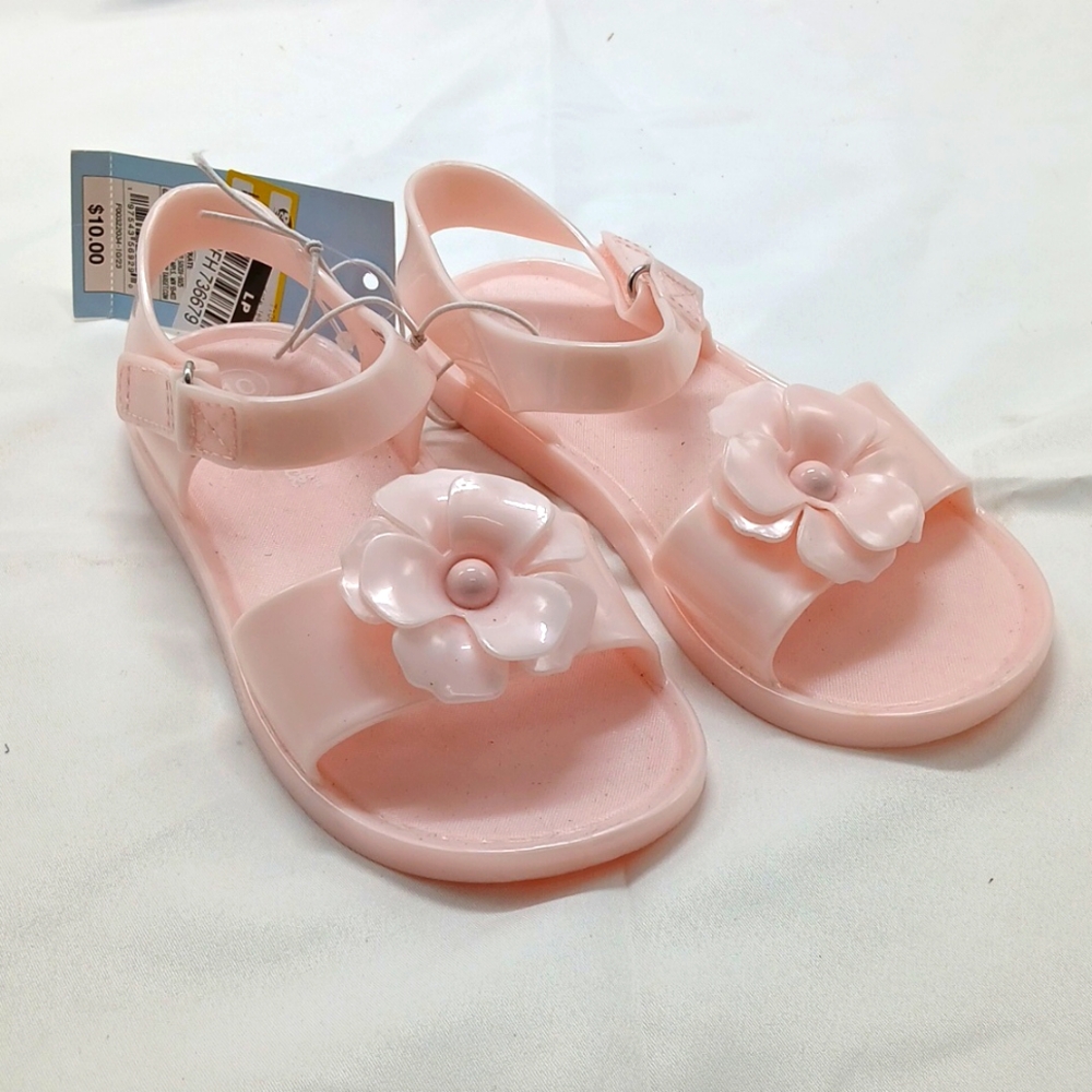 Girls Cat and Jack summer sandals.  Size 10. New with tags. S133